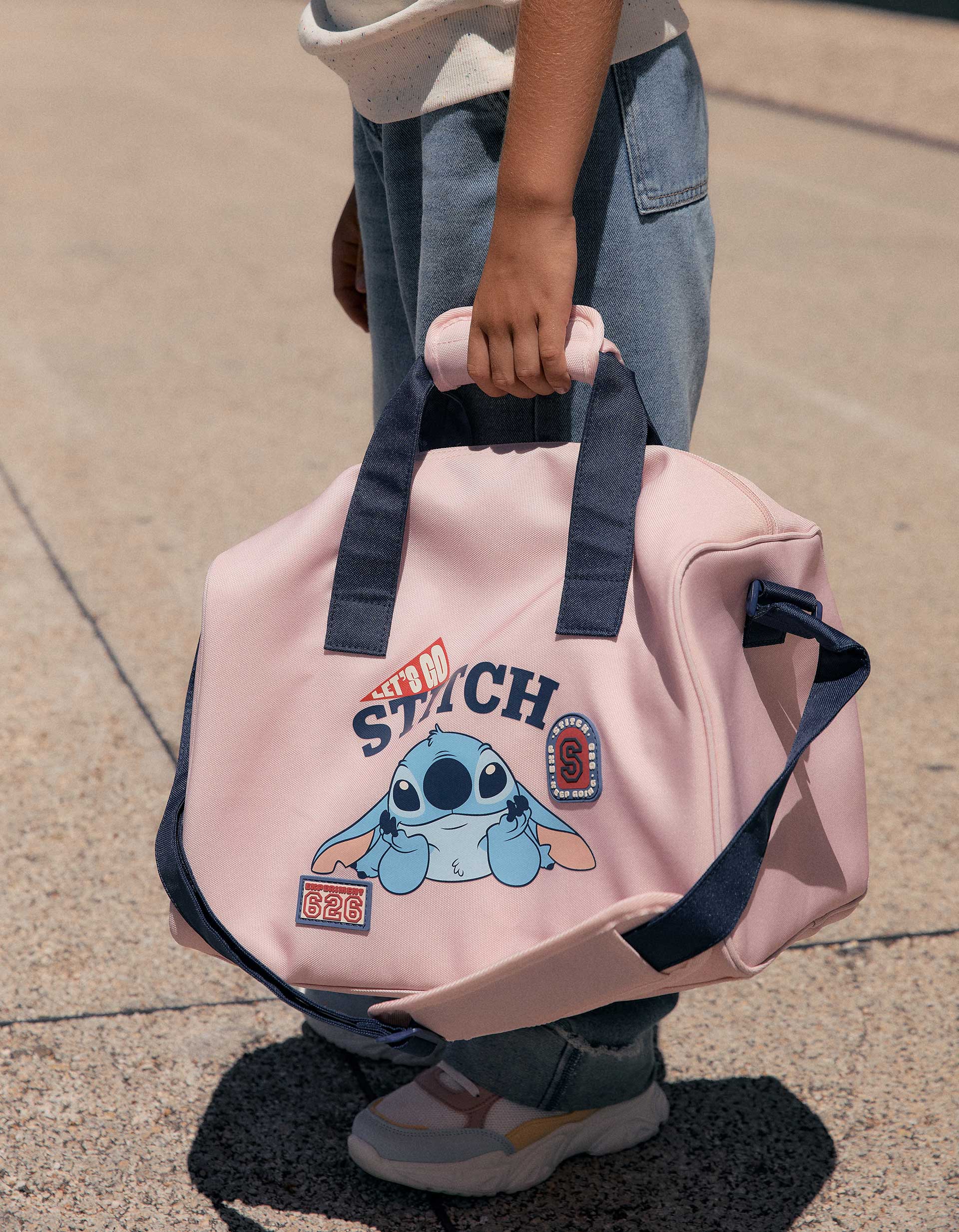 Sports bag with Stitch prints for girls, light pink