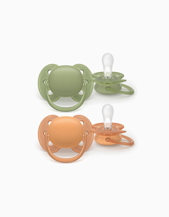 Pack of 2 Philips Avent Ultra Soft Soothers, 18M+