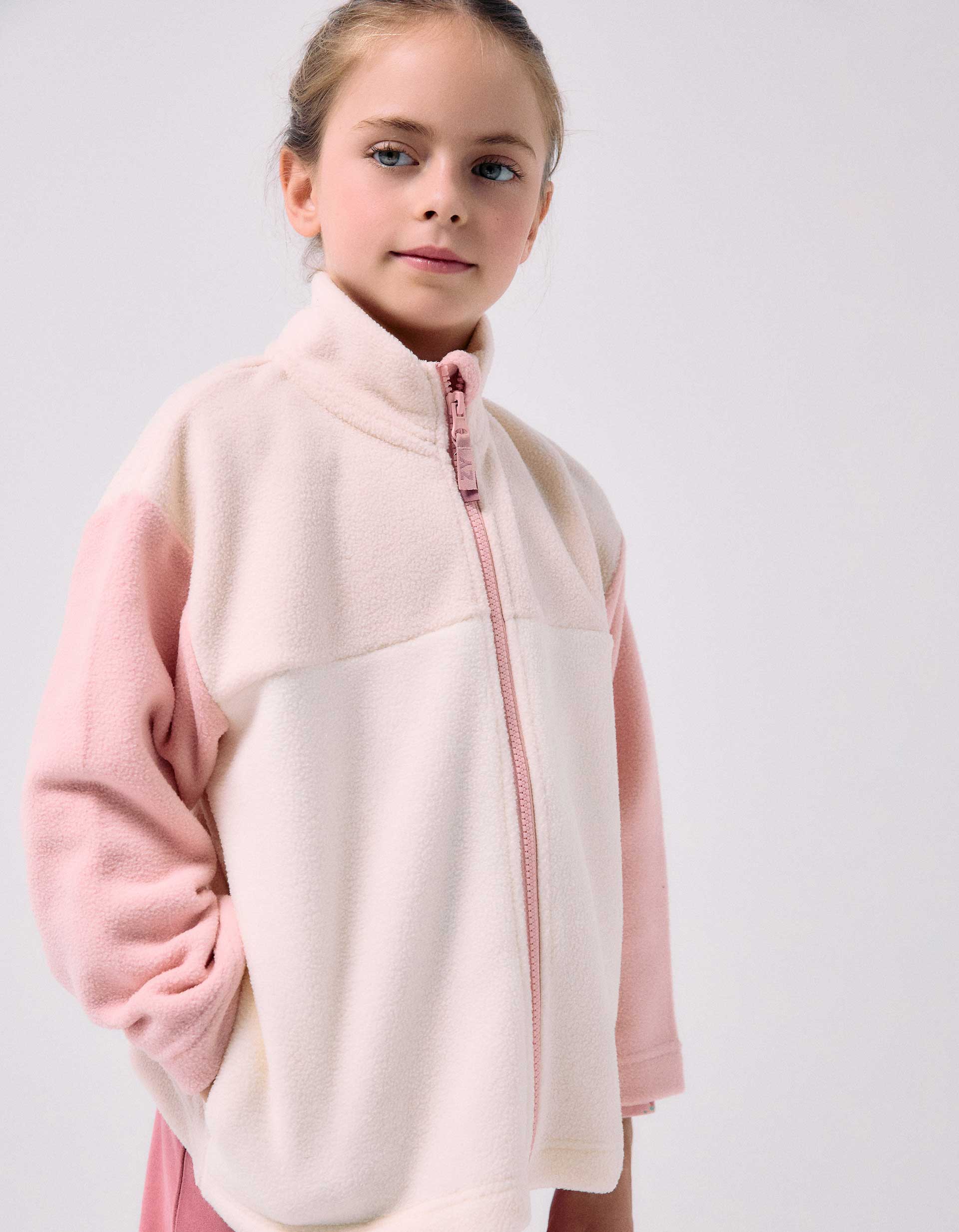 High-collar polar fleece jacket for girls, light beige/white/pink