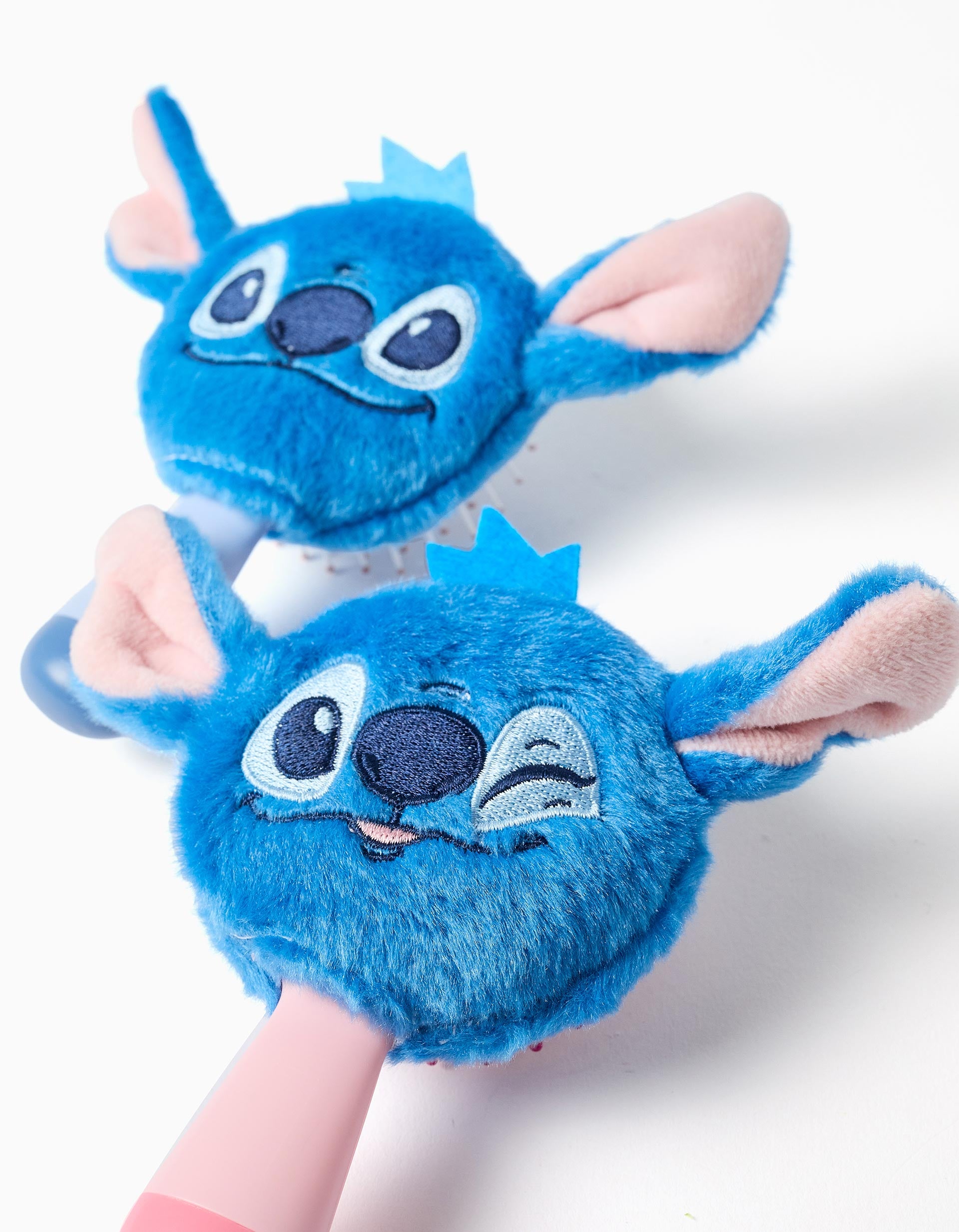 Hair brush with Stitch for girls, assorted