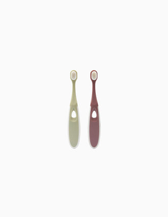 Kit 2 Escovas de Dentes Bebe Confort, 12-18M