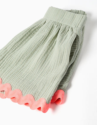 Cotton shorts with ric rac trim for girls, green/neon coral