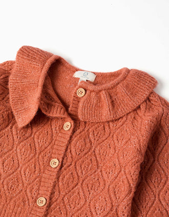 Cardigan en maille ajourée avec volants pour bébé fille, terracotta