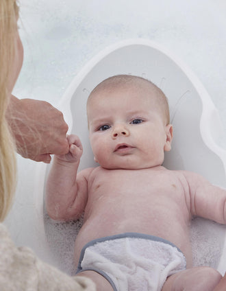 Newborn Bath Support Shnuggle, White