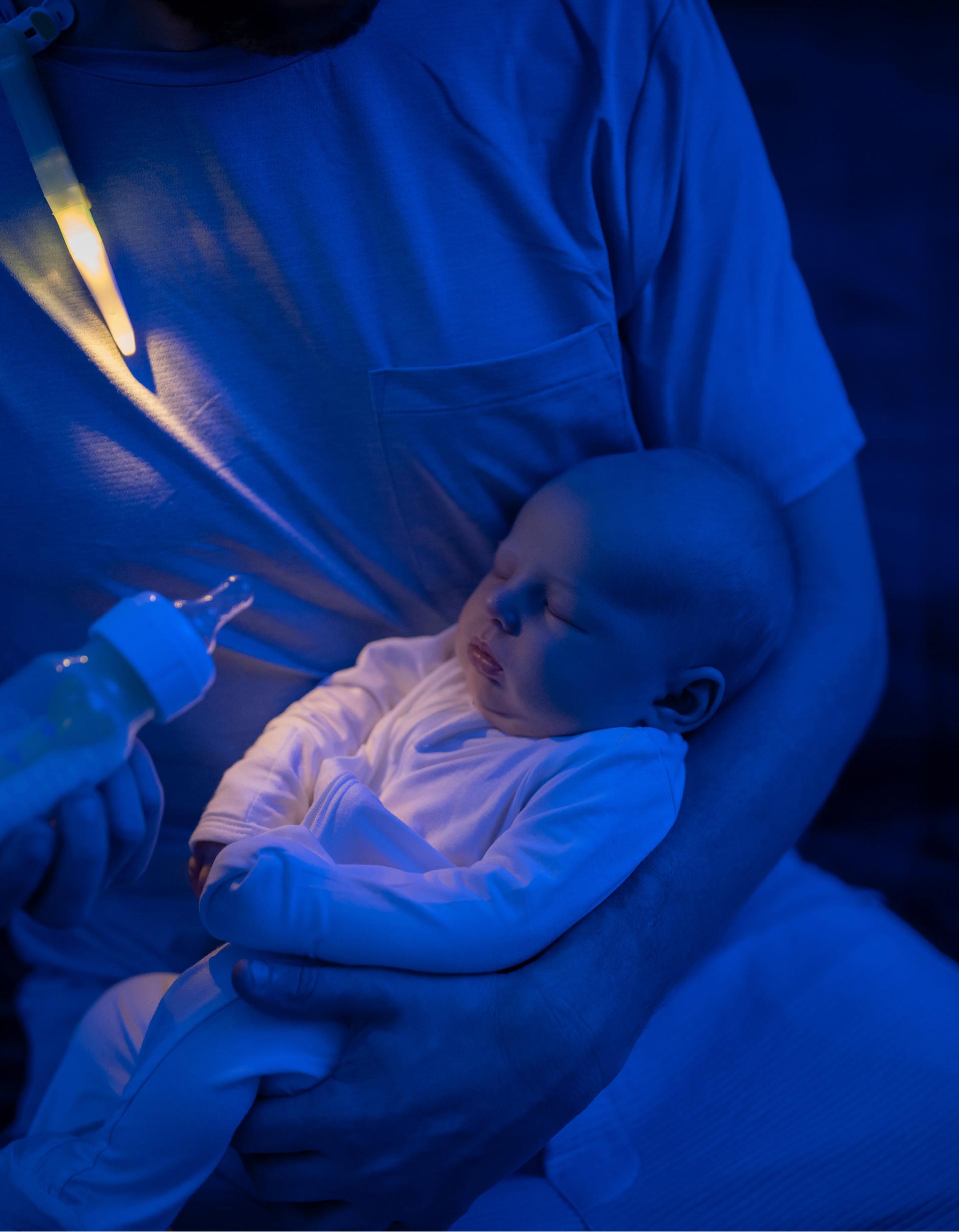 LatchLight hands free night light