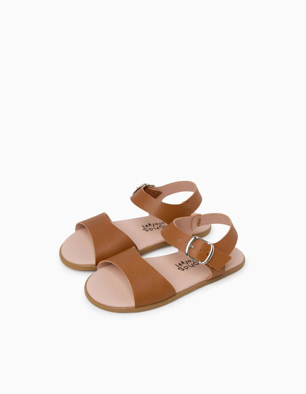Barefoot: Como escolher calçado para os primeiros passos