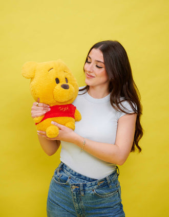 Peluche Abraçável Disney Winnie the Pooh 35 cm