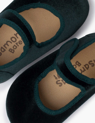 Pisamonas Barefoot velvet Mary Jane shoes for babies and girls, green