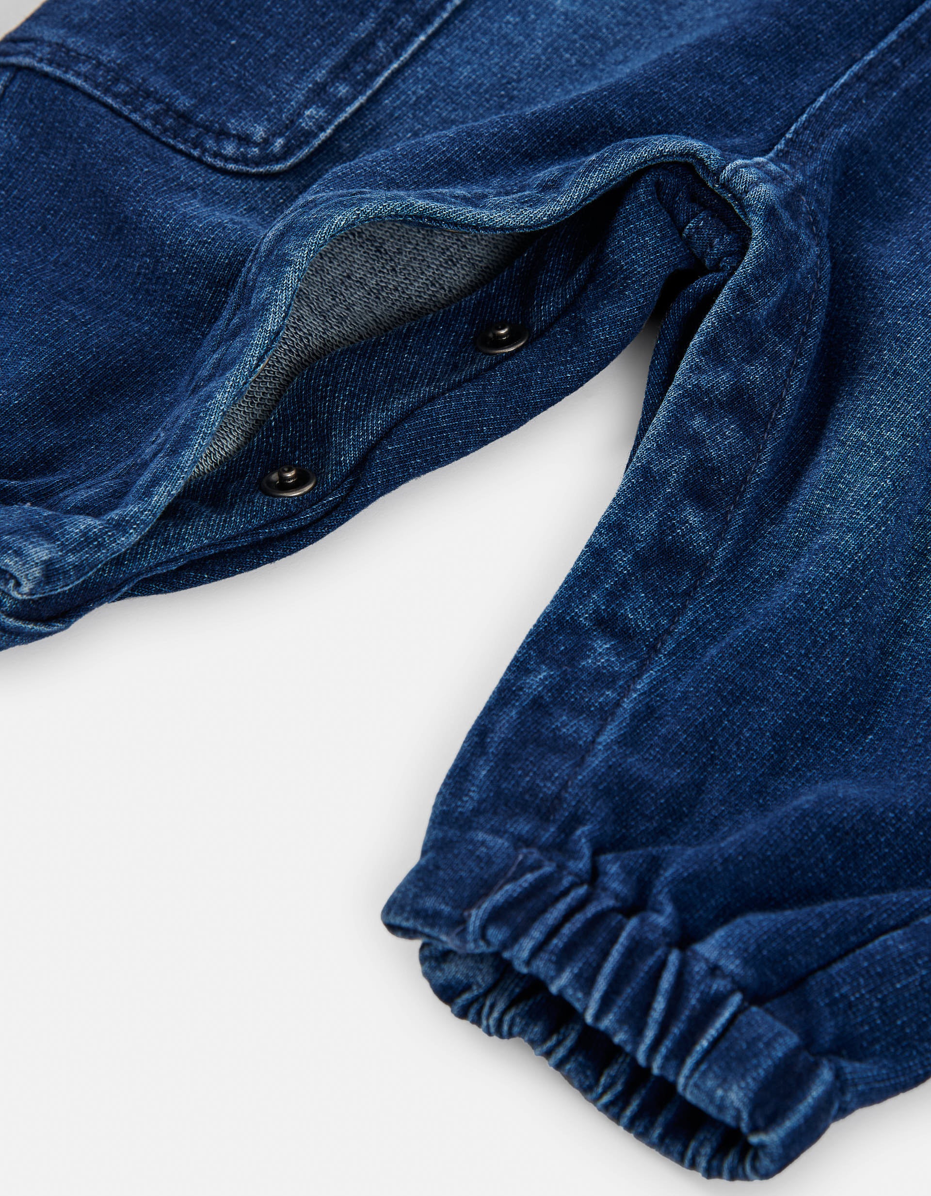 Denim dungarees with side pockets for baby boys, blue