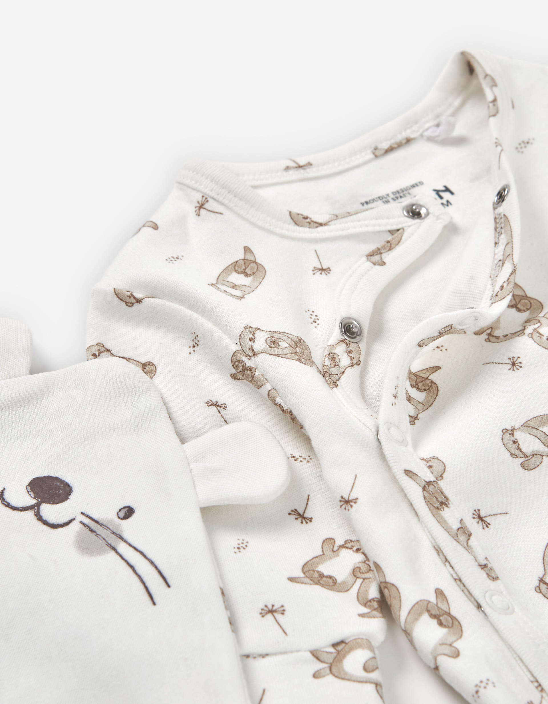 Brushed cotton sleepsuit with motif + doudou for newborn boys, white