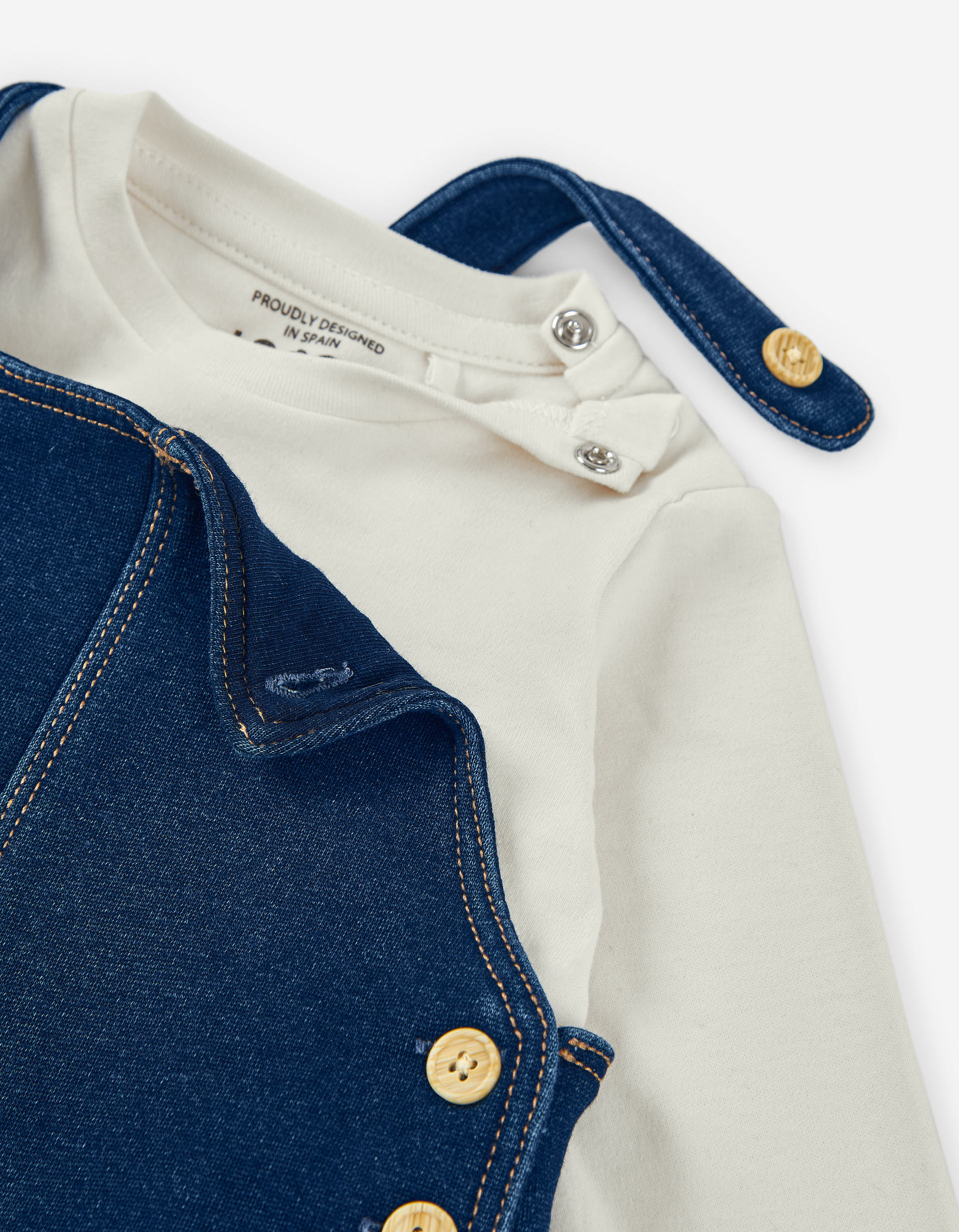 Brushed T-shirt + denim dungarees for newborn boys, white/blue