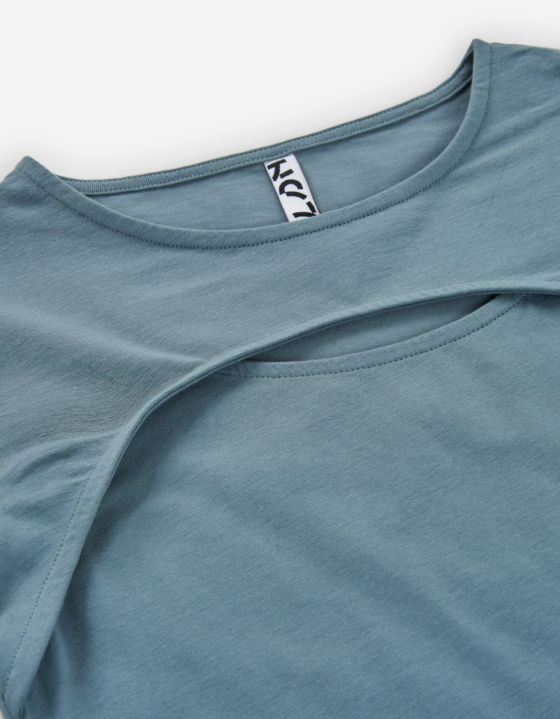 Long sleeve cotton T-shirt with front cut-out for girls, blue