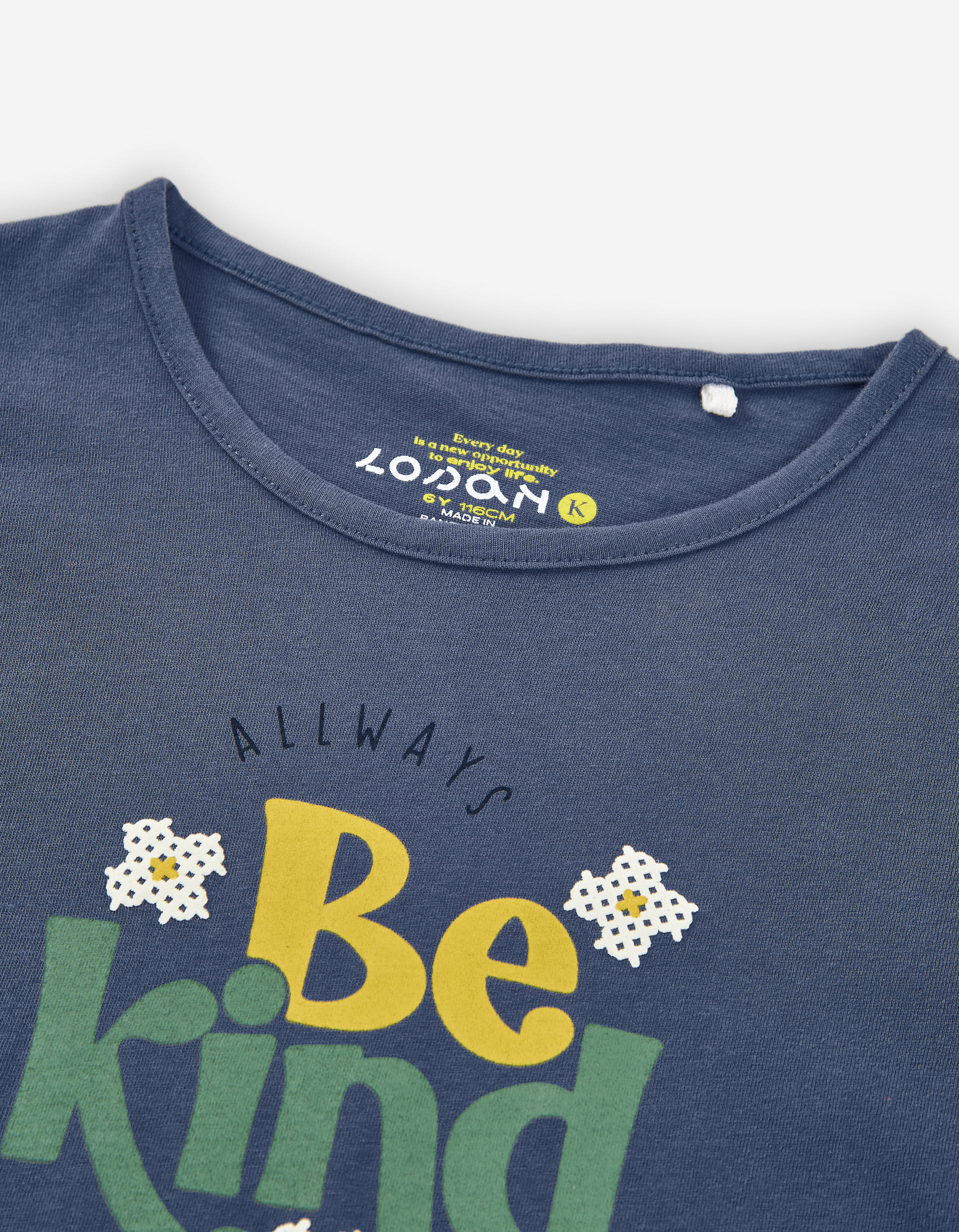 Long sleeve cotton T-shirt with 'be kind' print for girls, blue